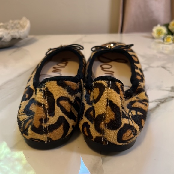 Never Worn Sam Edelman Felicia Leopard flats with bow - Picture 4 of 4